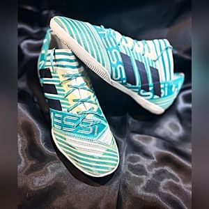 Adidas Nemesis Indoor Soccer Shoes Mens sz 9.5
